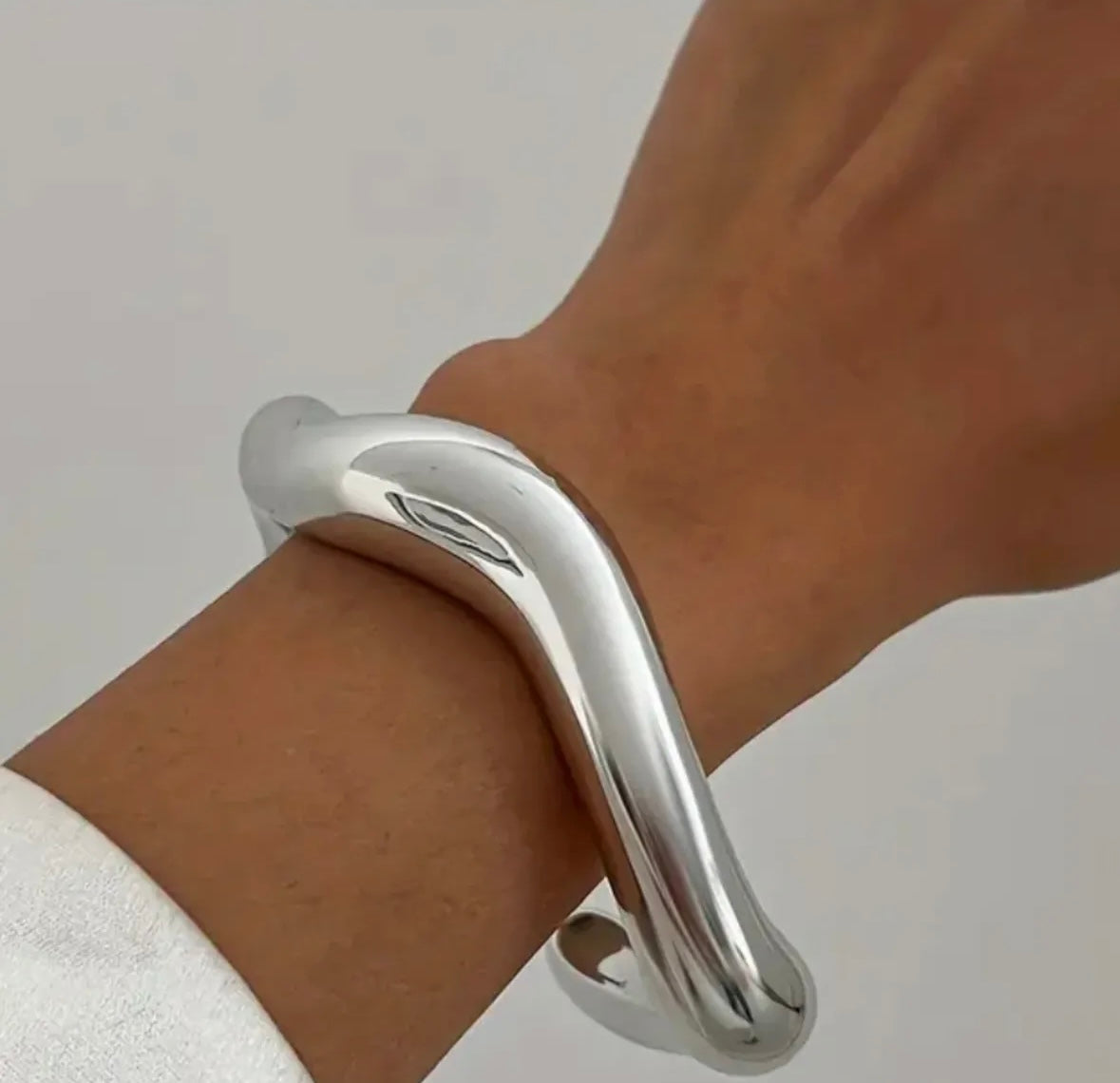 Dimple Cuff