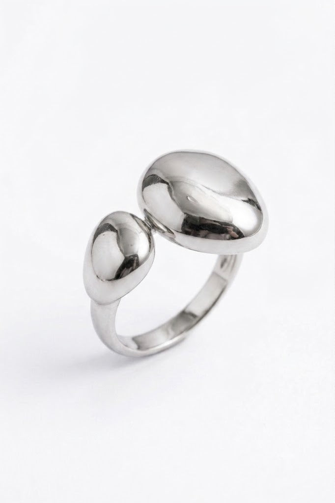 Noyau Doré Ring