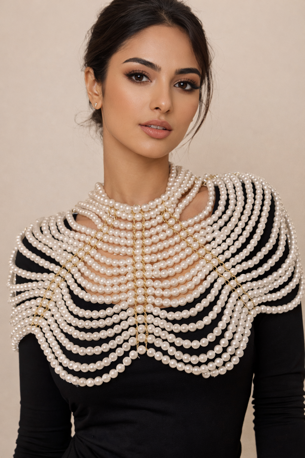 Blanche Perle Chest
