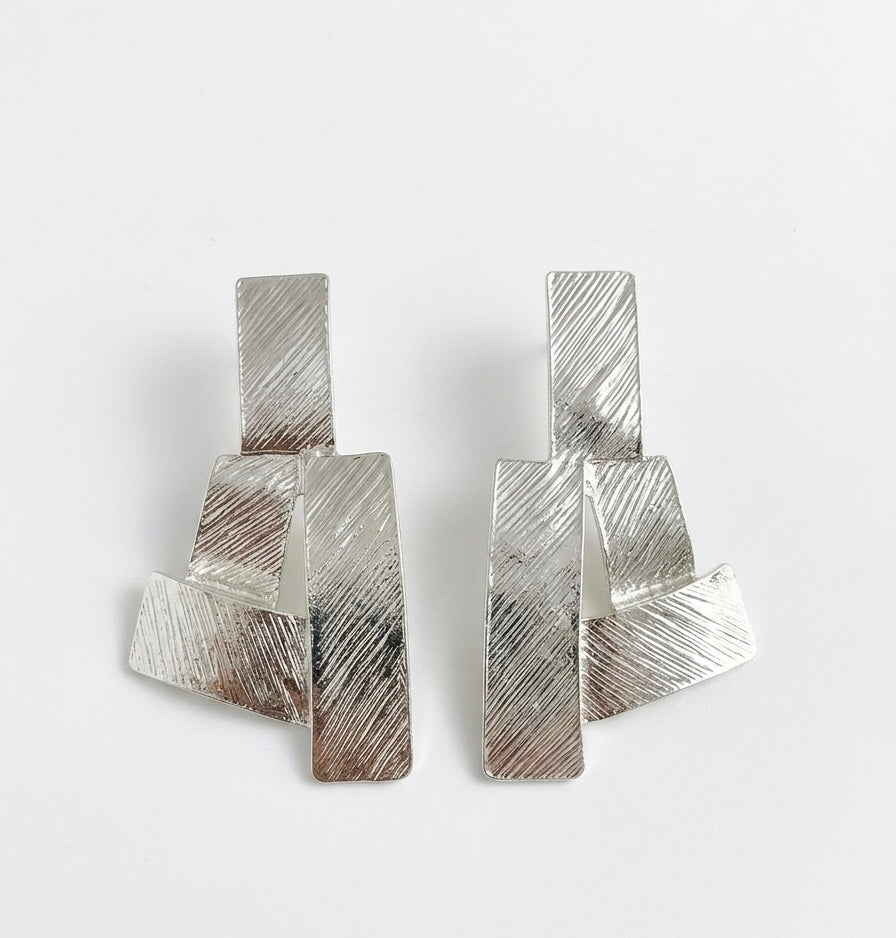 Matt Lily Fashionable Earrings
