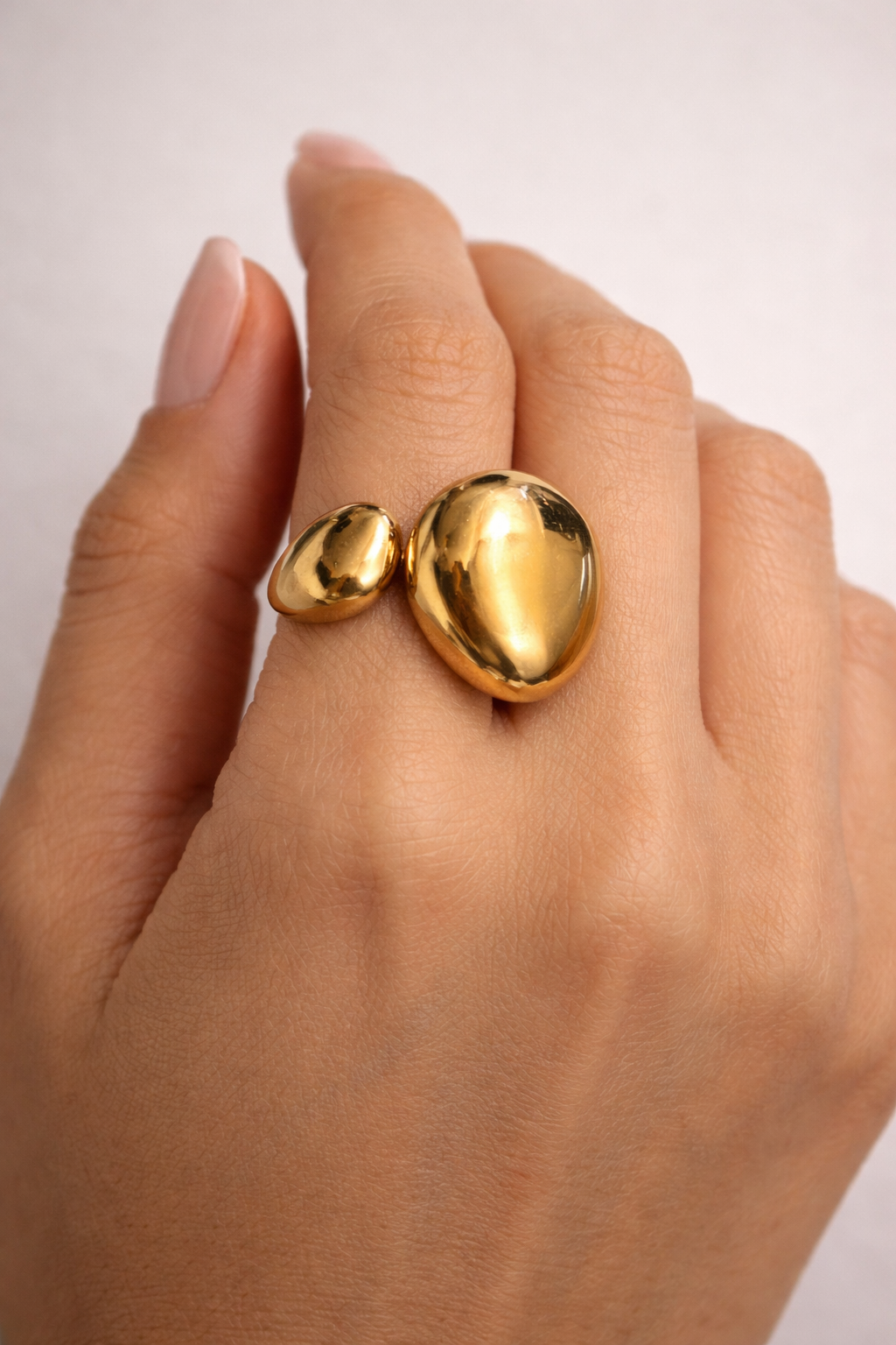 Noyau Doré Ring