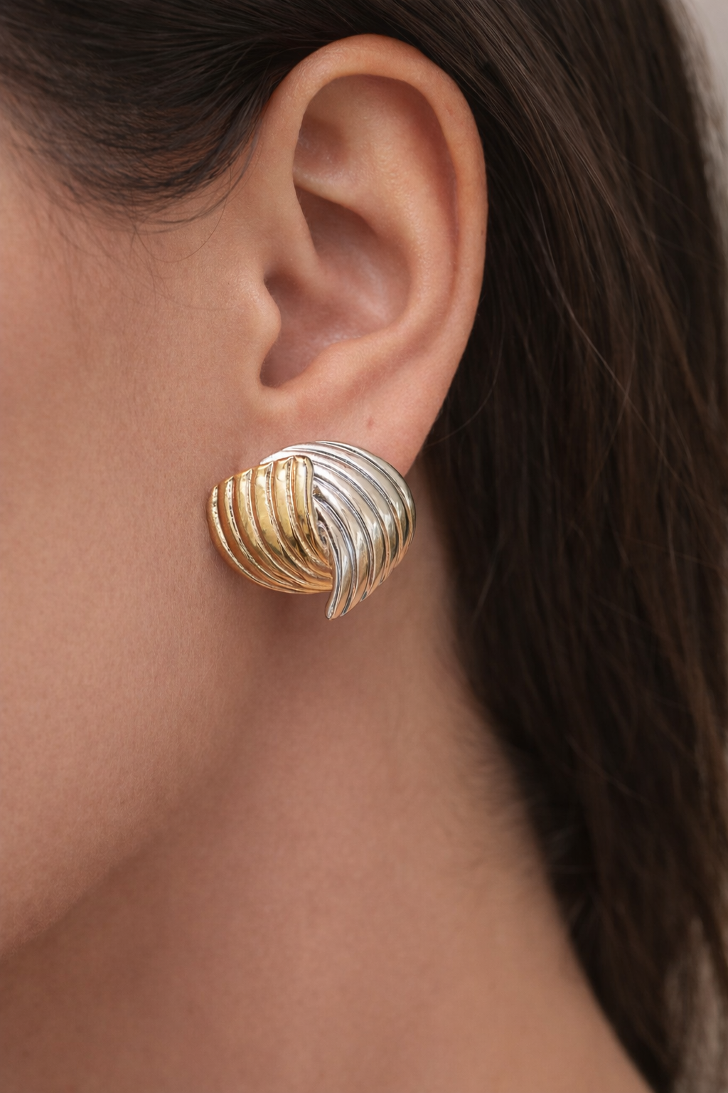 The Luxe Twist